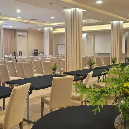 Petropol Hotel 3*