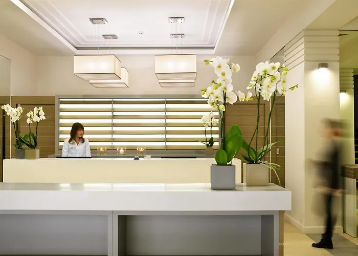 Petropol 3* 프우크