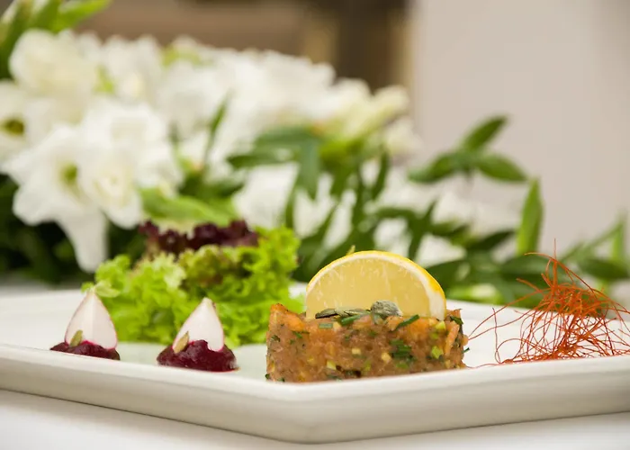 호텔 Petropol 프우크